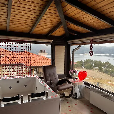 сънсет 1 فيلة